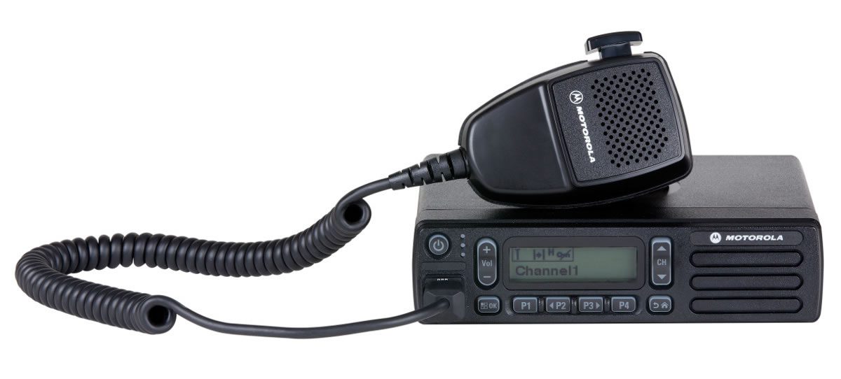 dem400.jpg Radio Móvil Motorola DEM400 Análogo 45W (Alta Potencia) - Imagen 1